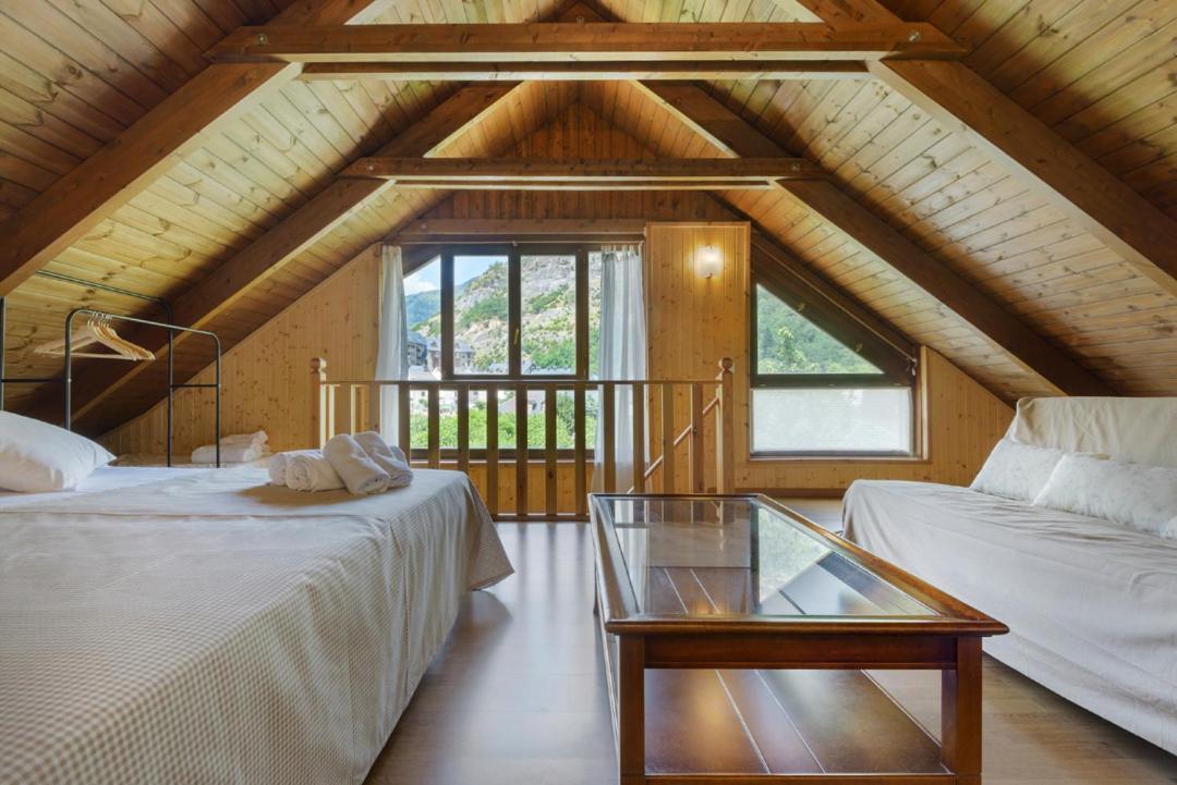 Pirineos Holiday home *