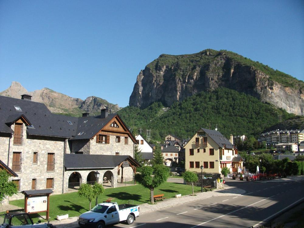 Pirineos Holiday home *